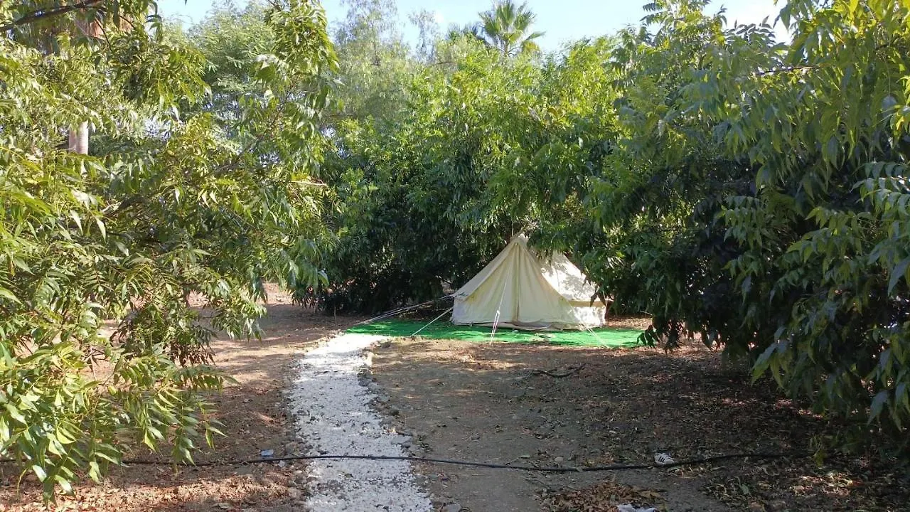 Jardin De Karlitos Hotel Coín España